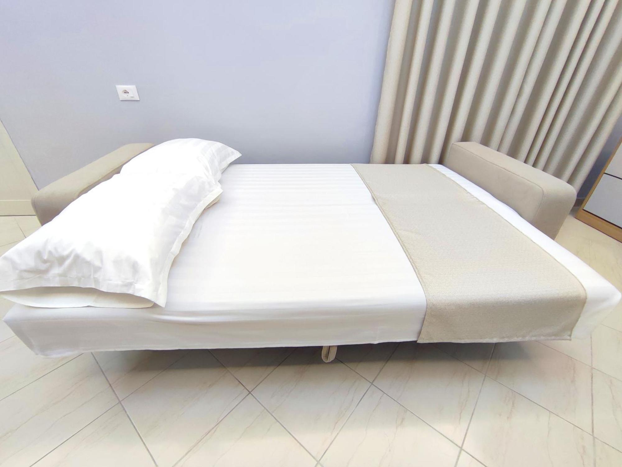 Bp Beach Apartments Golem  Bagian luar foto