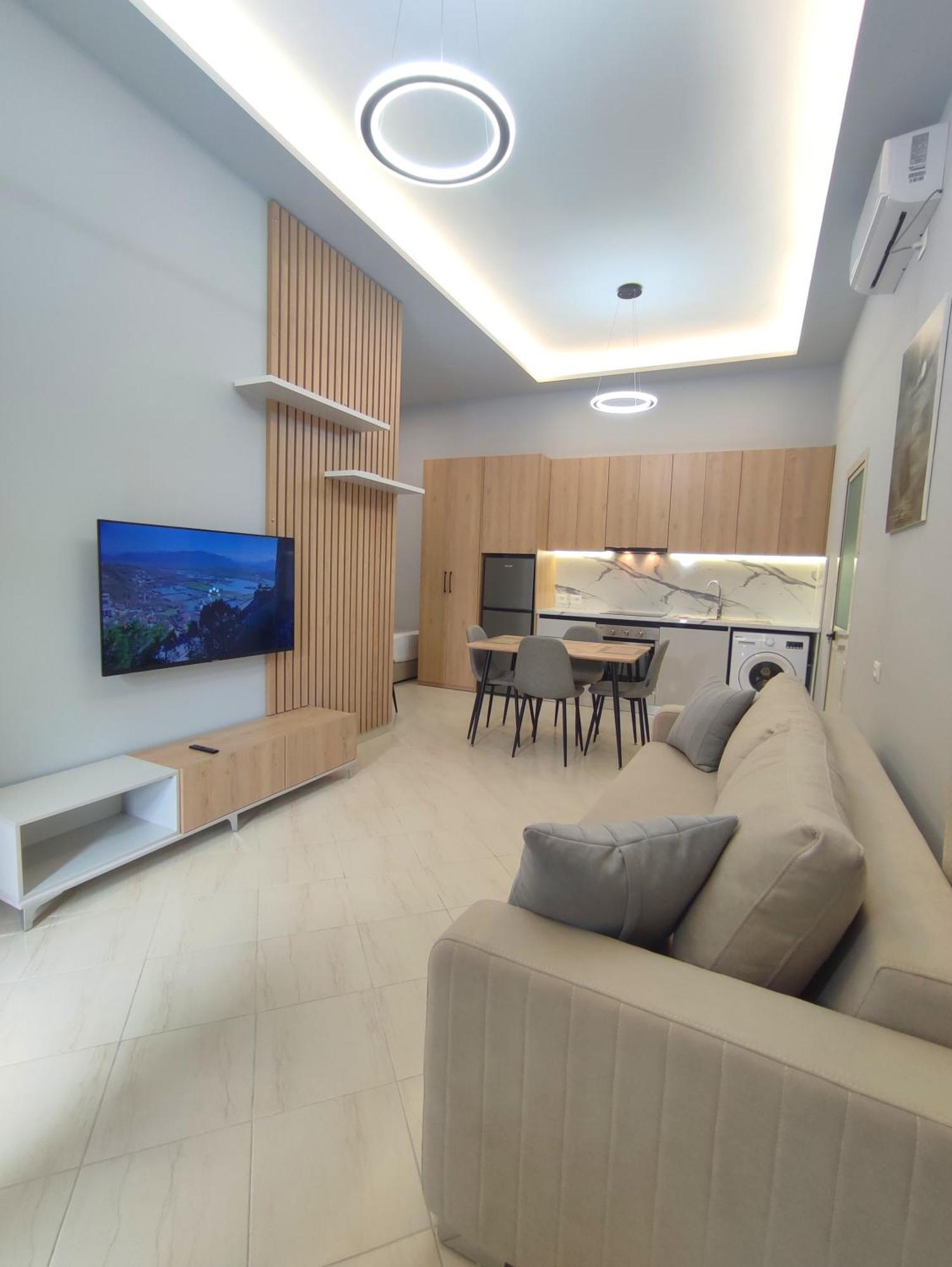Bp Beach Apartments Golem  Bagian luar foto